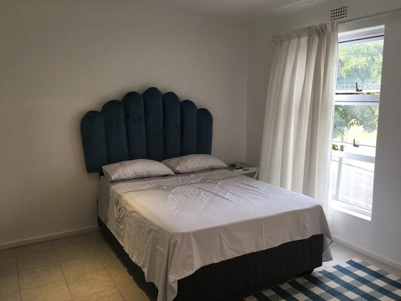 3 Bedroom Property for Sale in Zonnebloem Western Cape